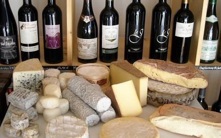 Cheese Wine bar in Tours